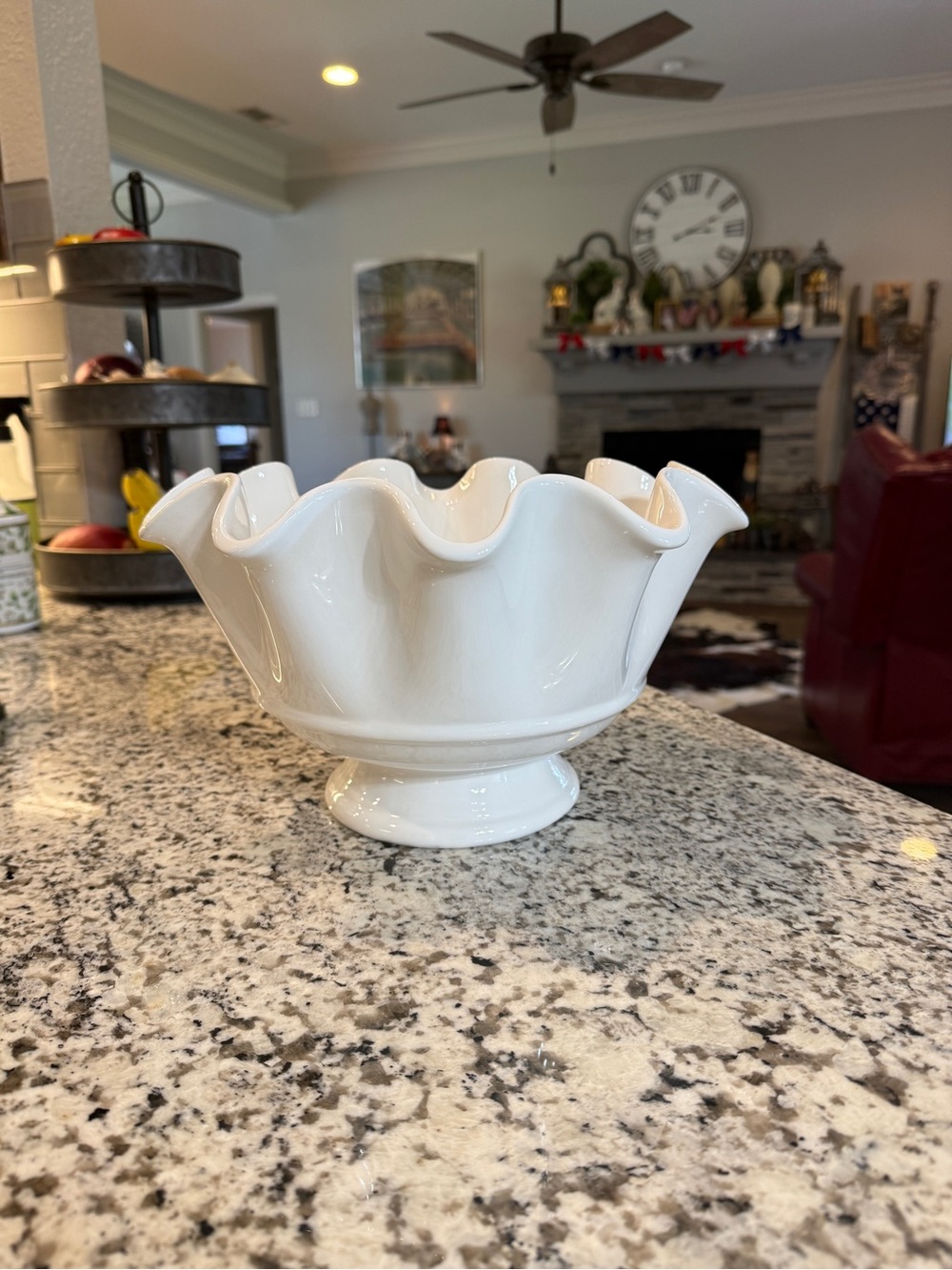 Vintage Pier 1 Dolomite White Ruffled Pedestal Centerpiece Bowl 12” - Picture 3 of 9